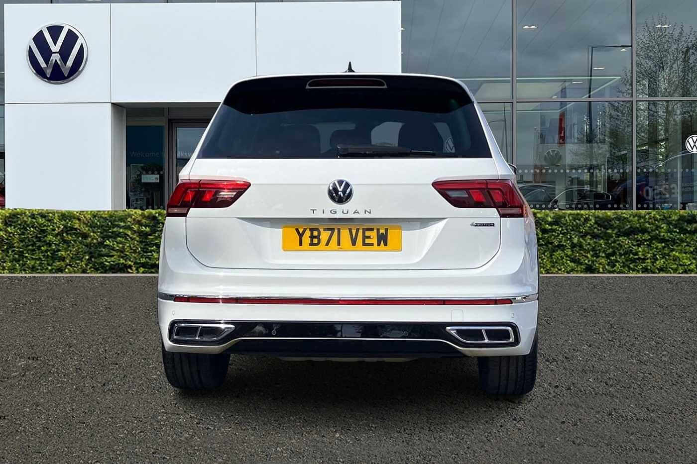 Volkswagen Tiguan PA R-Line 2.0 TSI 190PS 7-speed DSG 4Motion 5 door